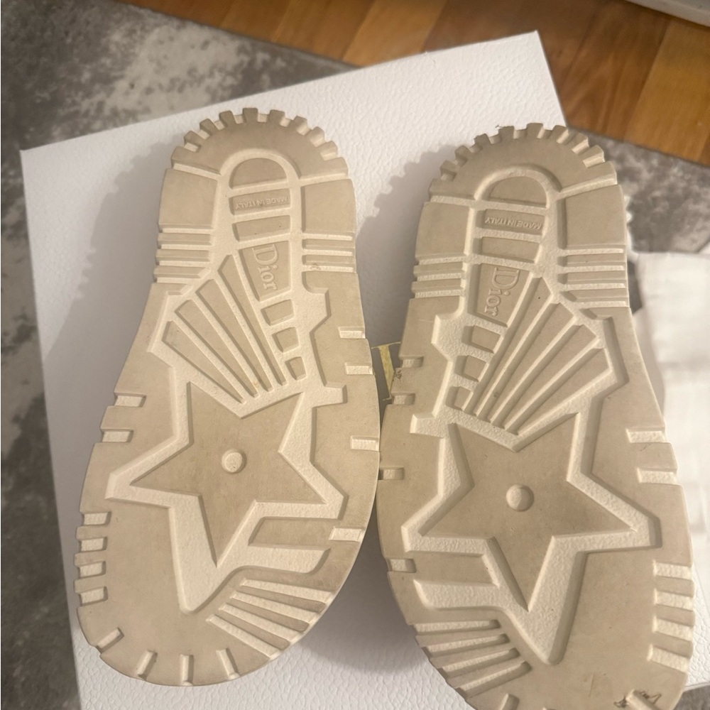 Dior Dway slides in navy and white. - Picture 3 of 11